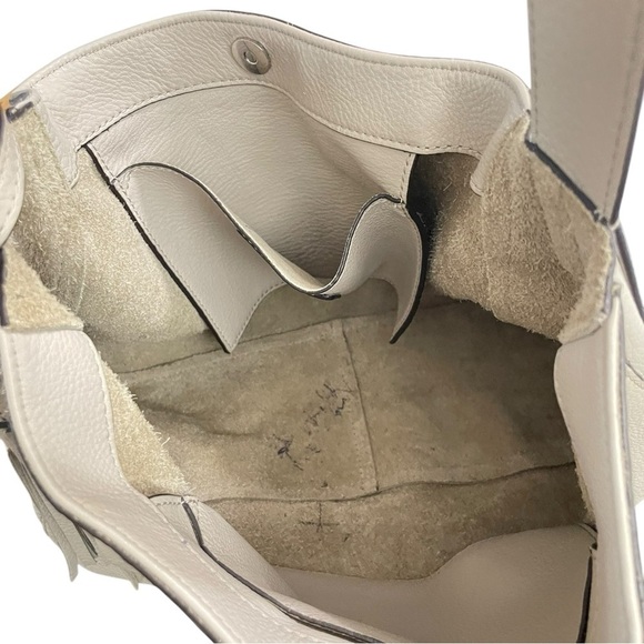 Michael Kors Beige Pebble Leather Shoulder Bag - Picture 5 of 12